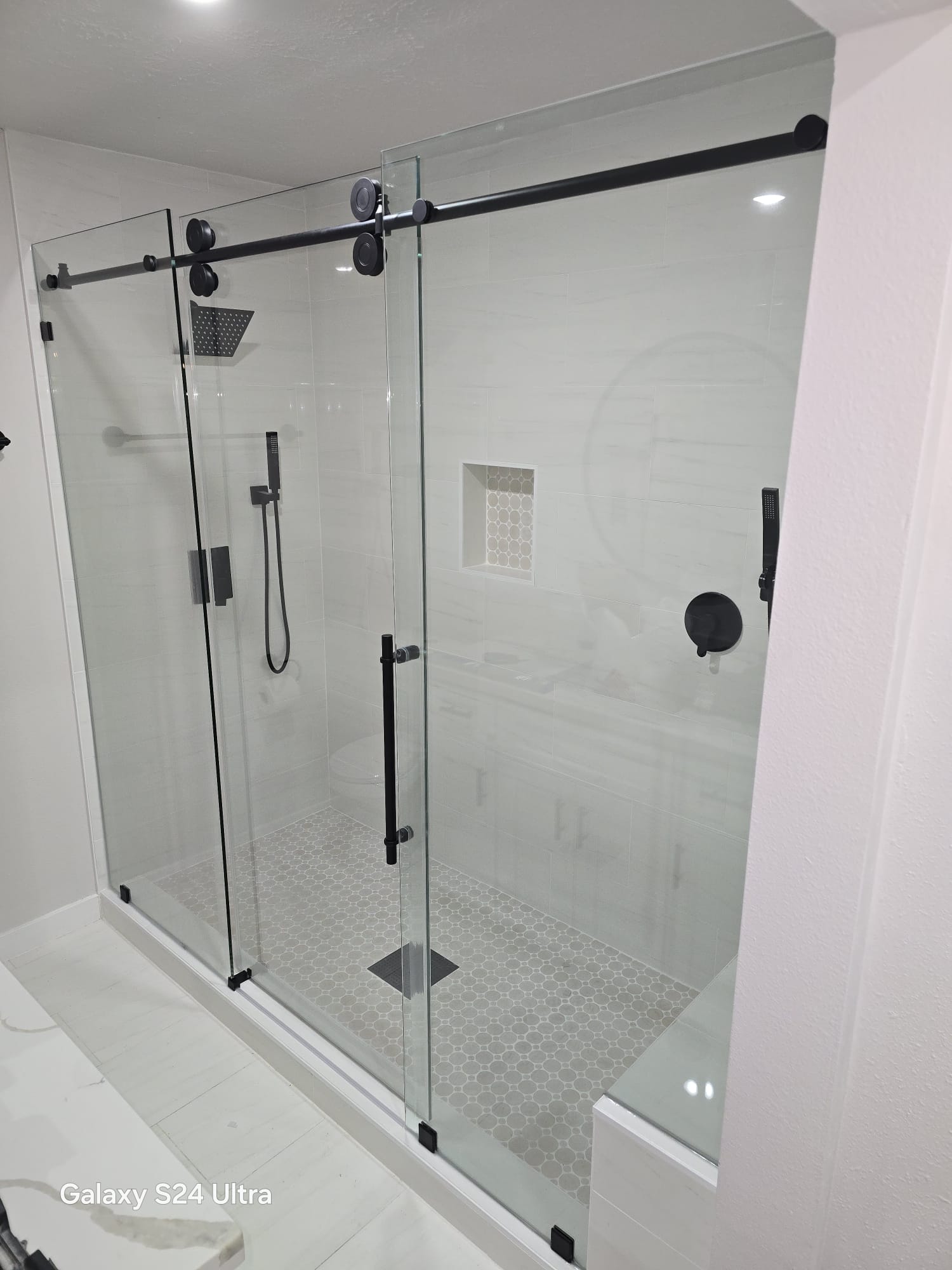 Frameless Glass Shower